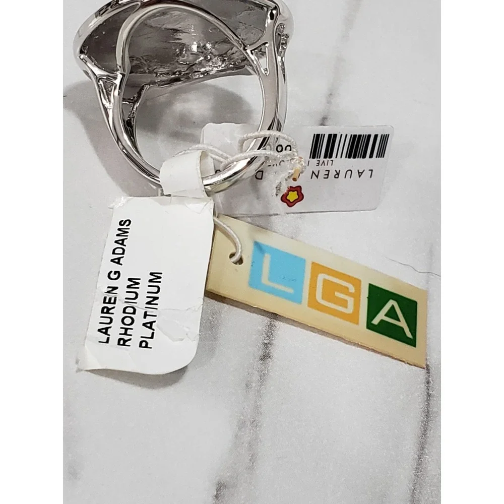 NEW SIZE 7 Lauren G Adams LGA Cocktail Ring peace sign mod statement hippie 70s